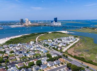 6 Ontario Dr #B, Brigantine, NJ 08203
