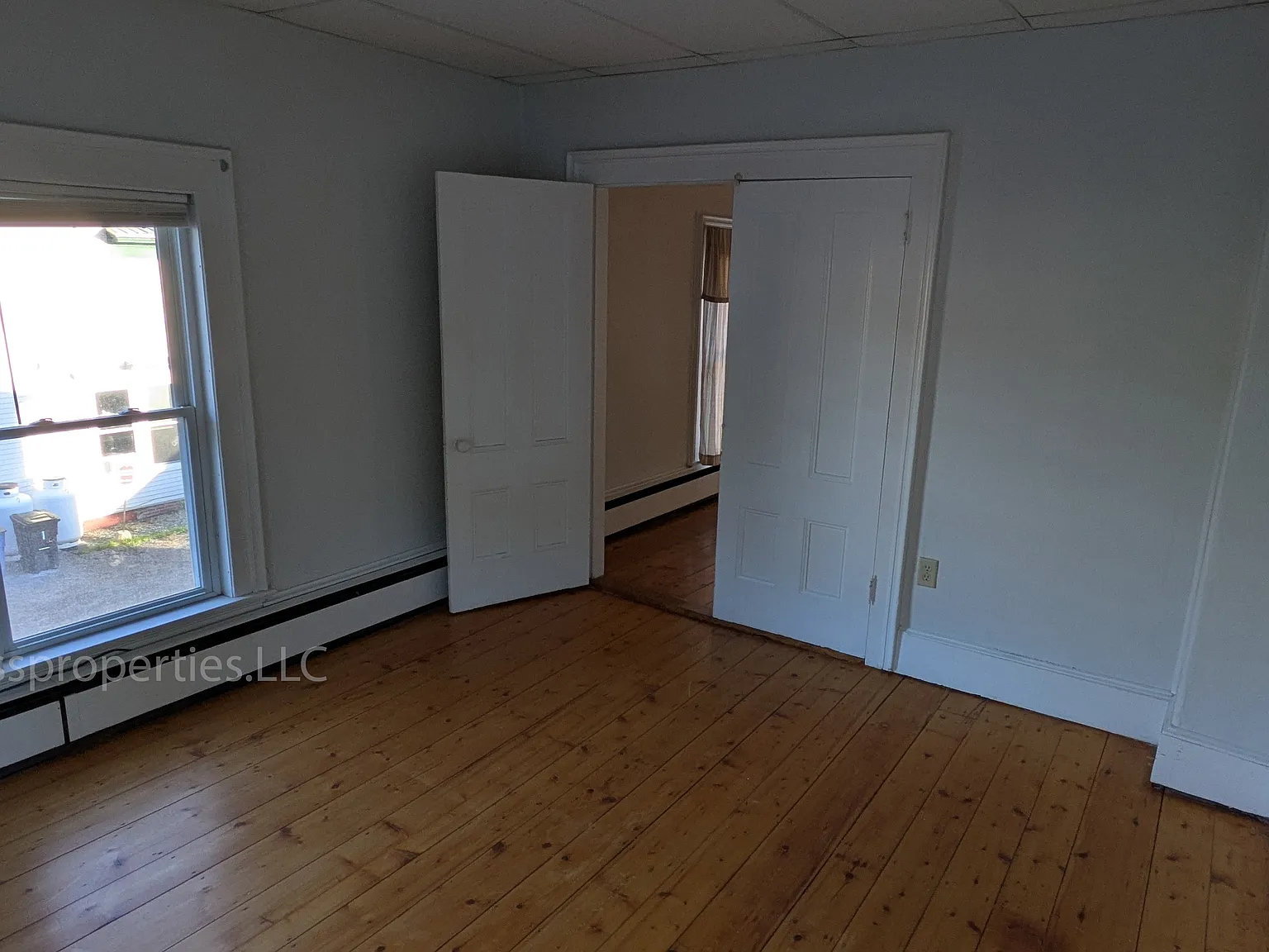2 bed, 750 sqft, $1,200 — Photo 2