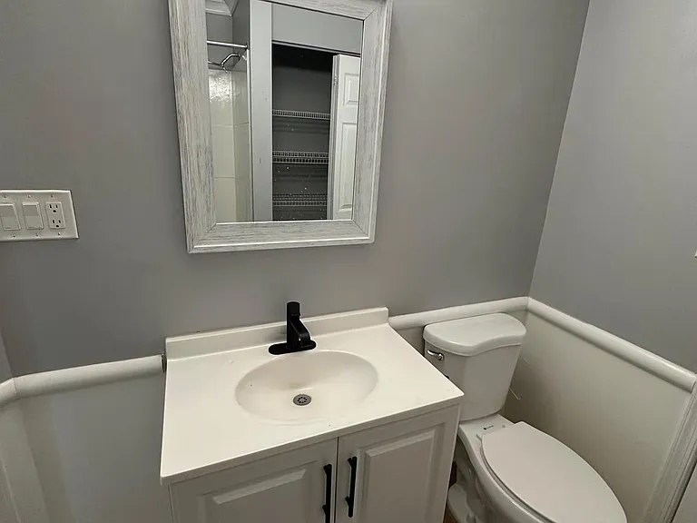 9708 Lake Pointe Ct #302 — Photo 6