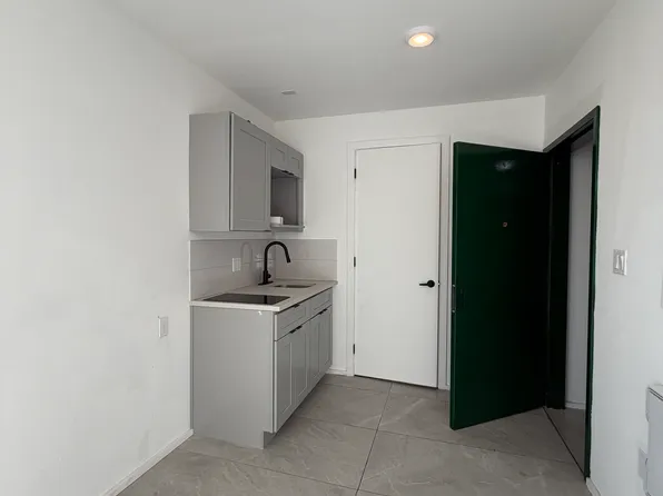 2312 Beaumont Ave, Bronx, NY