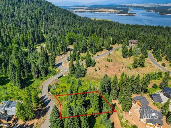 711 Whitewater Dr, Donnelly, ID 83615