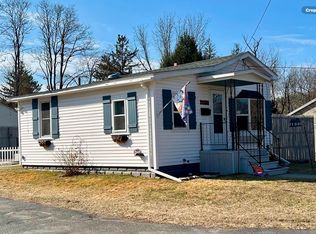 13-13 Oak St #A, Monson, MA 01057