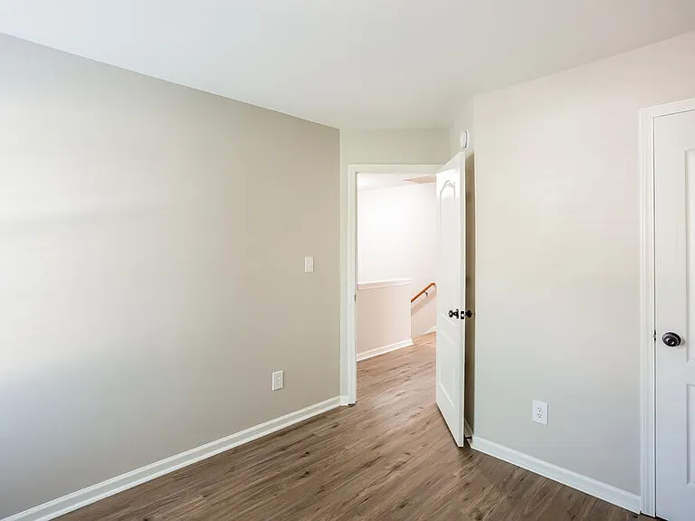 420 Amir Cir — Photo 12