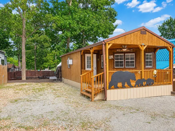 142 Bee Hive, Hollister, MO 65672