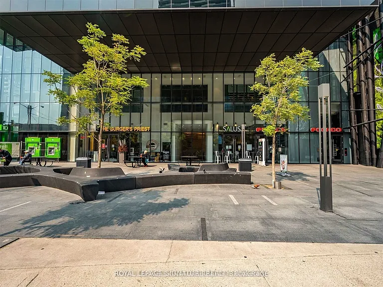 8 Eglinton Ave E #5303 — Photo 36