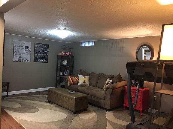3rd image of 3001 S Cornelia St