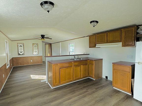 5th image of 912 S Sandyvale Dr #41