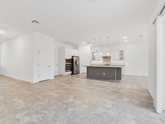 Inviting entry way
