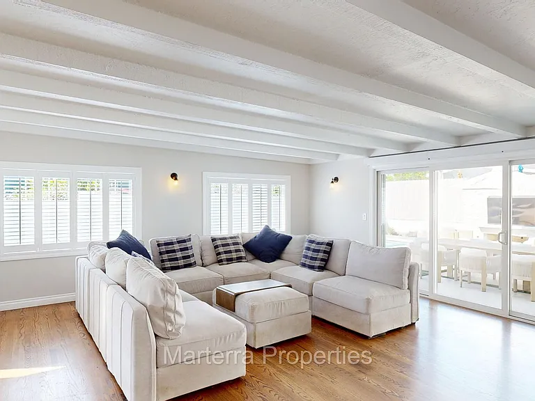 2342 Fordham Dr — Photo 23