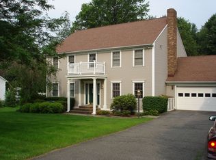 5 Megan Ln, Campbell Hall, NY 10916