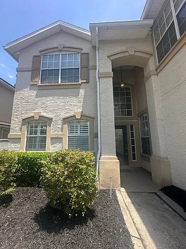 572 Redberry Ln Photo 1