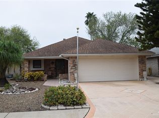 821 Nada Dr, Alamo, TX 78516