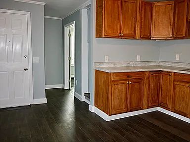Large eat-in kitchen