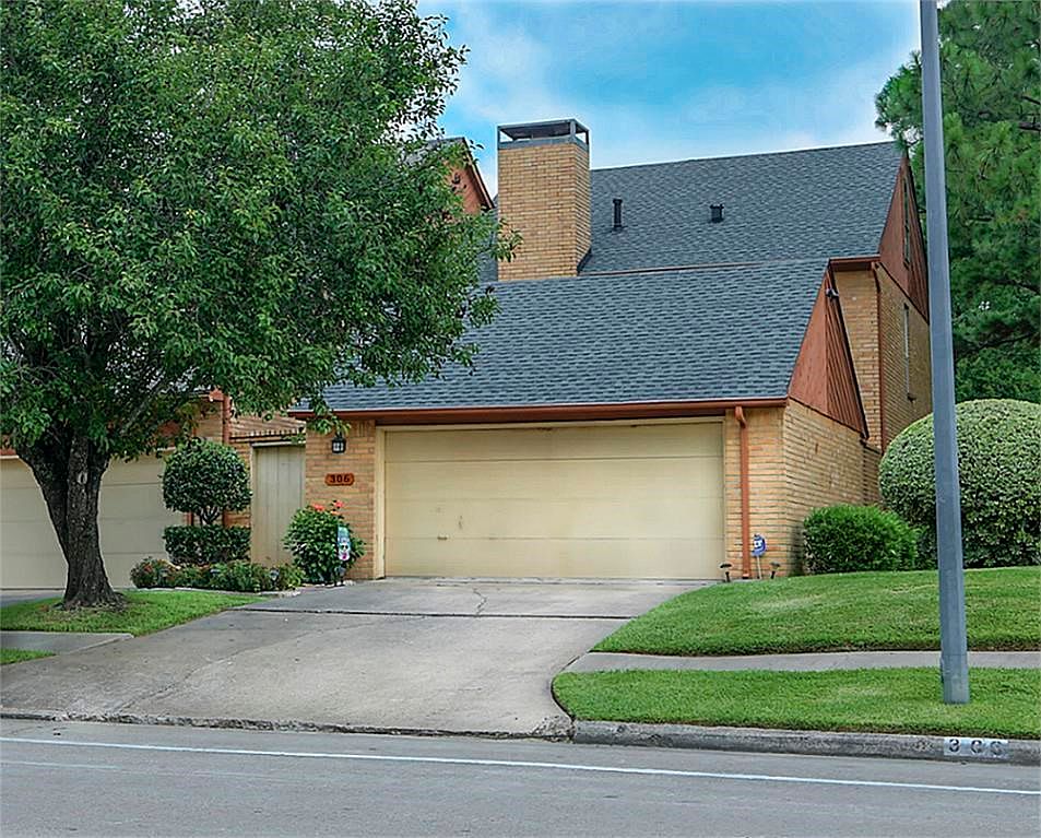 306 E Adoue St, Alvin, TX 77511 Zillow