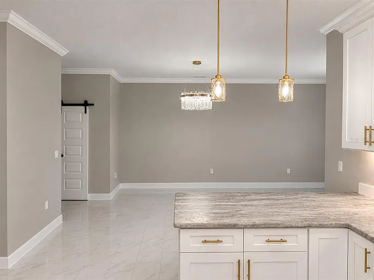 3834 Charter Rd — Photo 23