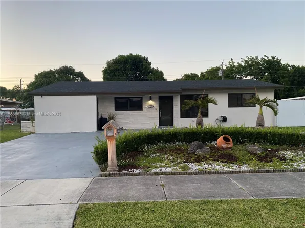 11731 SW 168th Ter, Miami, FL 33177