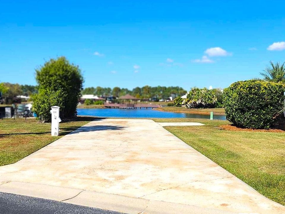 1st image of 745 Lago Way