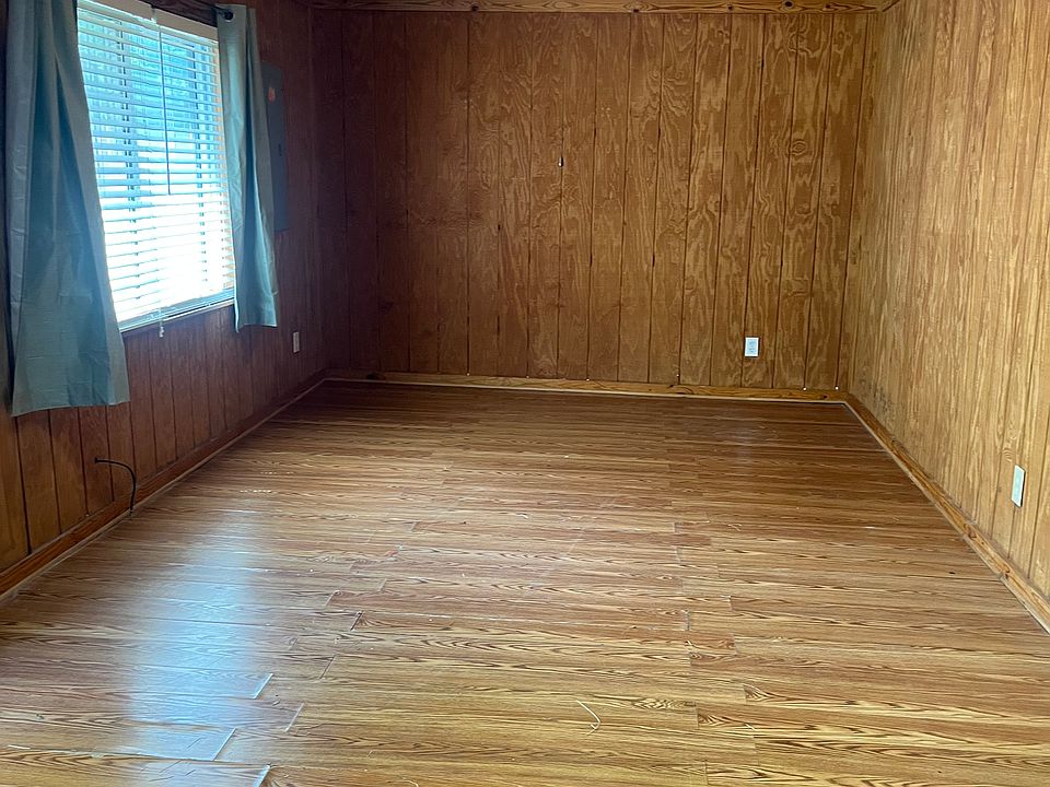 Bedroom/living room in barn apartment