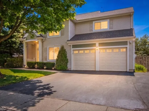 27 Country Lake Dr, Jefferson Twp., NJ 07438