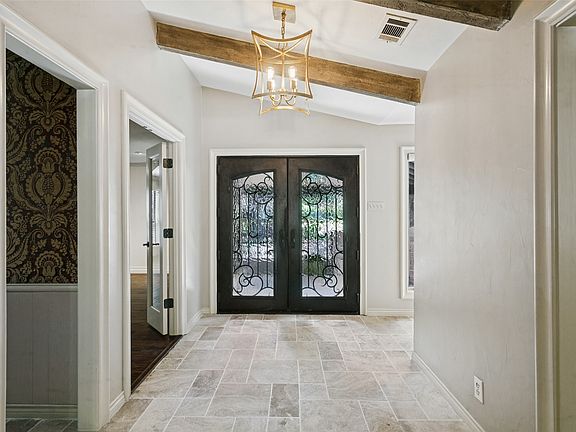 5th image of 6441 Stonehaven Dr
