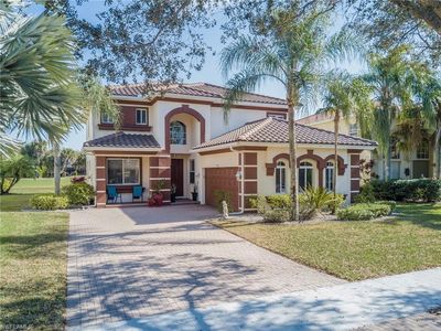 1897 Par DR, Naples, FL, 34120