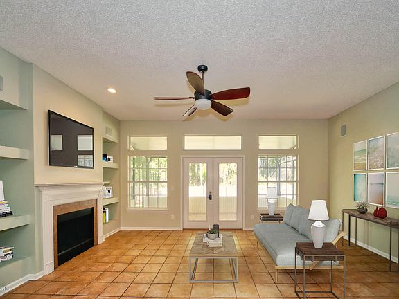 4th image of 512 Grand Parke Dr