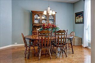 2nd image of 10237 Cantana Ct