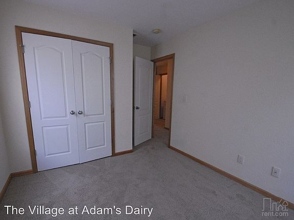 3rd image of 125 NE Adams Dairy Pkwy