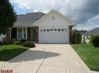 515 Galway Dr, O'Fallon, MO 63366