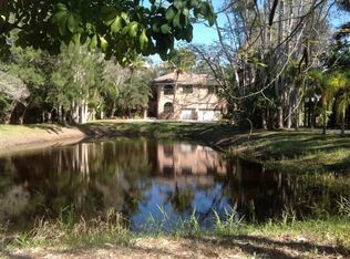 15651 S Pebble Ln, Fort Myers, FL 33912