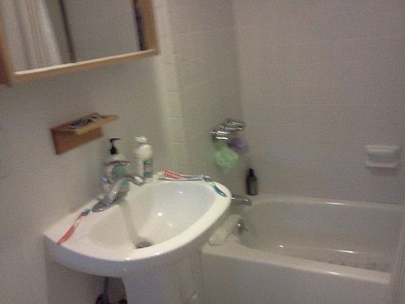 4th image of 415 6th Ave #6