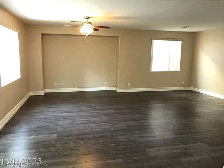 9746 Kampsville Ave — Photo 9