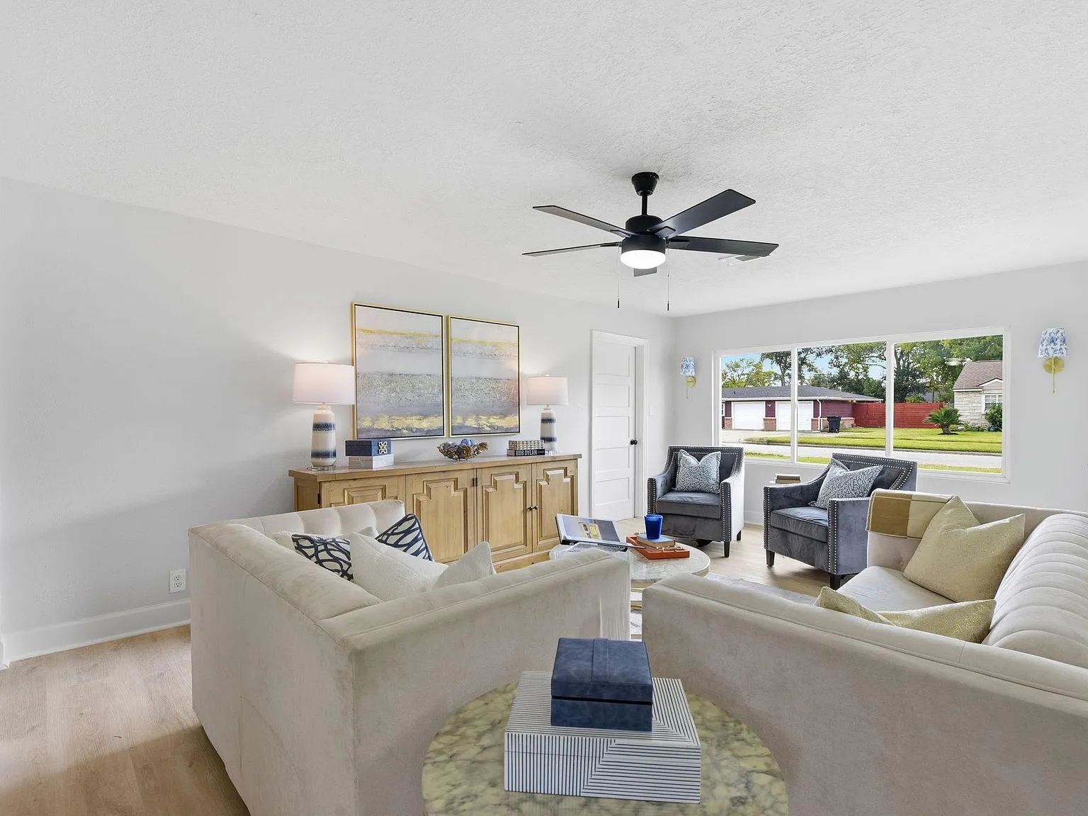 4 bed, 2.0 bath, 1666 sqft, $2,500 — Photo 4