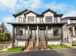 16471 20th Ave, Surrey, BC