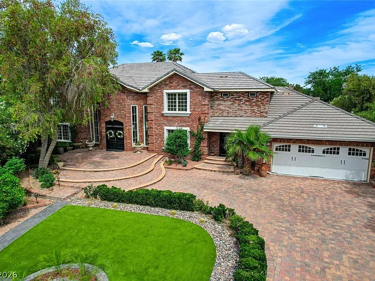 7001 Alamitos Cir — Photo 87