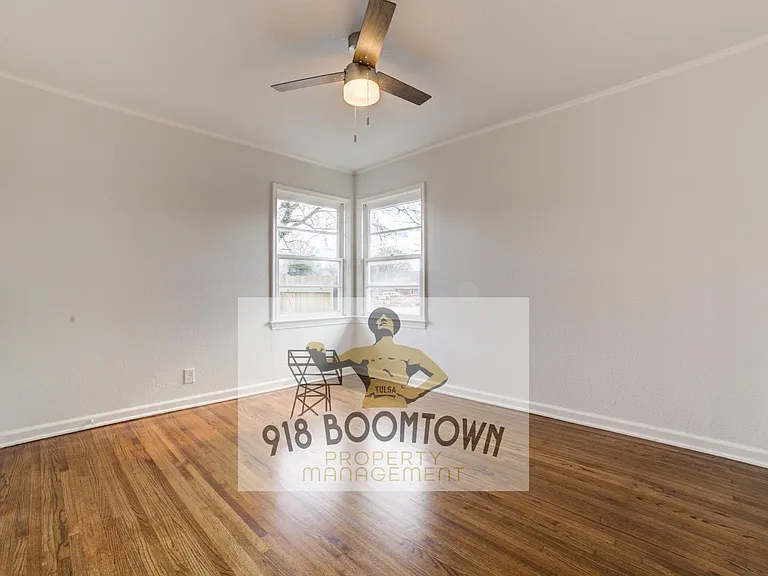 4819 E 37th Pl — Photo 23