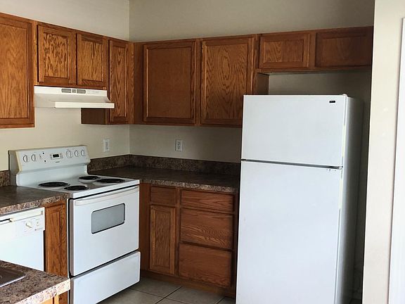 2nd image of 5428 Blue Grass St