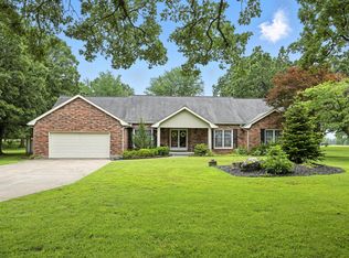 915 Rocketdyne Rd, Neosho, MO 64850