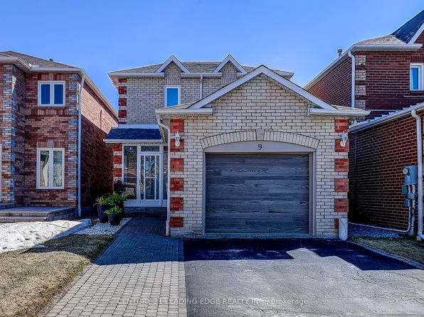 9 Card St, Ajax, ON L1T 3V1