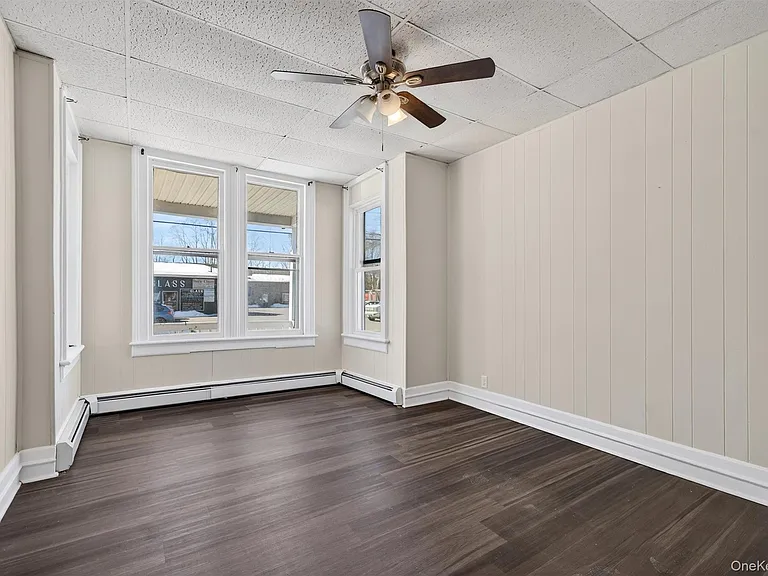 82 Jersey Ave — Photo 6