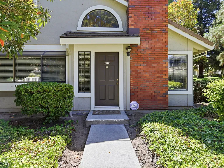 2822 Buena Knoll Ct #2822 — Photo 30