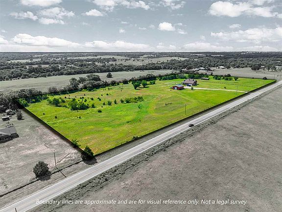 3rd image of 18421 State Highway 24