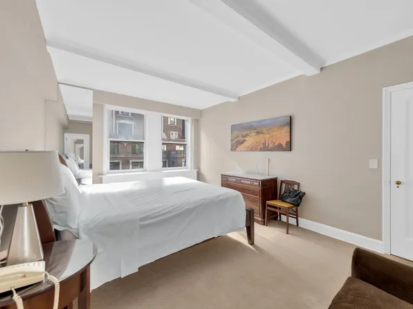 111 East 56th Street image 6 of 8