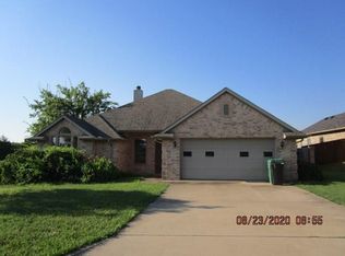 112 Curtis Ln, Howe, TX 75459