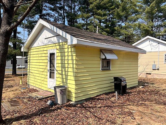 2nd image of 2162 Wisconsin Street