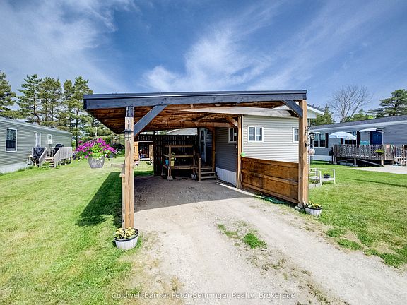 2nd image of 33 Dove Rd