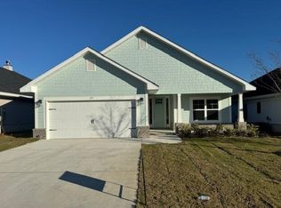 691 Alleyoak Ln, Freeport, FL 32439