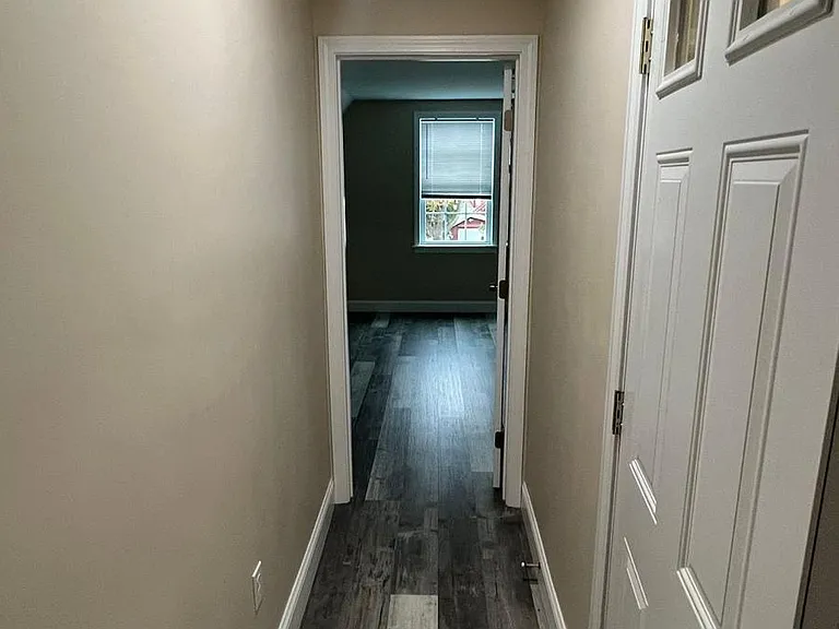 145 Broadway — Photo 11