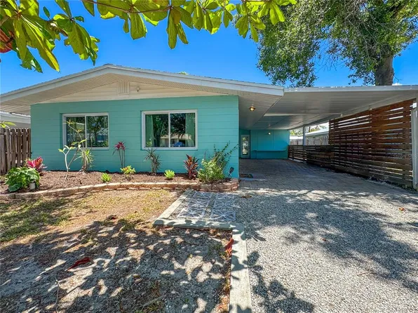 302 Pavonia Rd, Nokomis, FL 34275