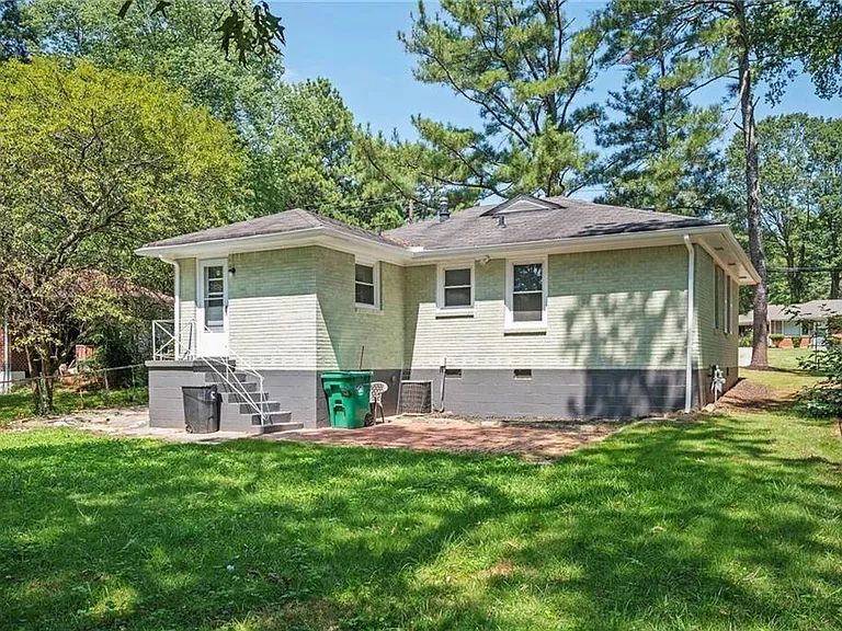 2823 McAfee Rd — Photo 26